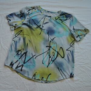 Lululemon Graphic Short Sleeve Shirt No tag (Size 8 fit)